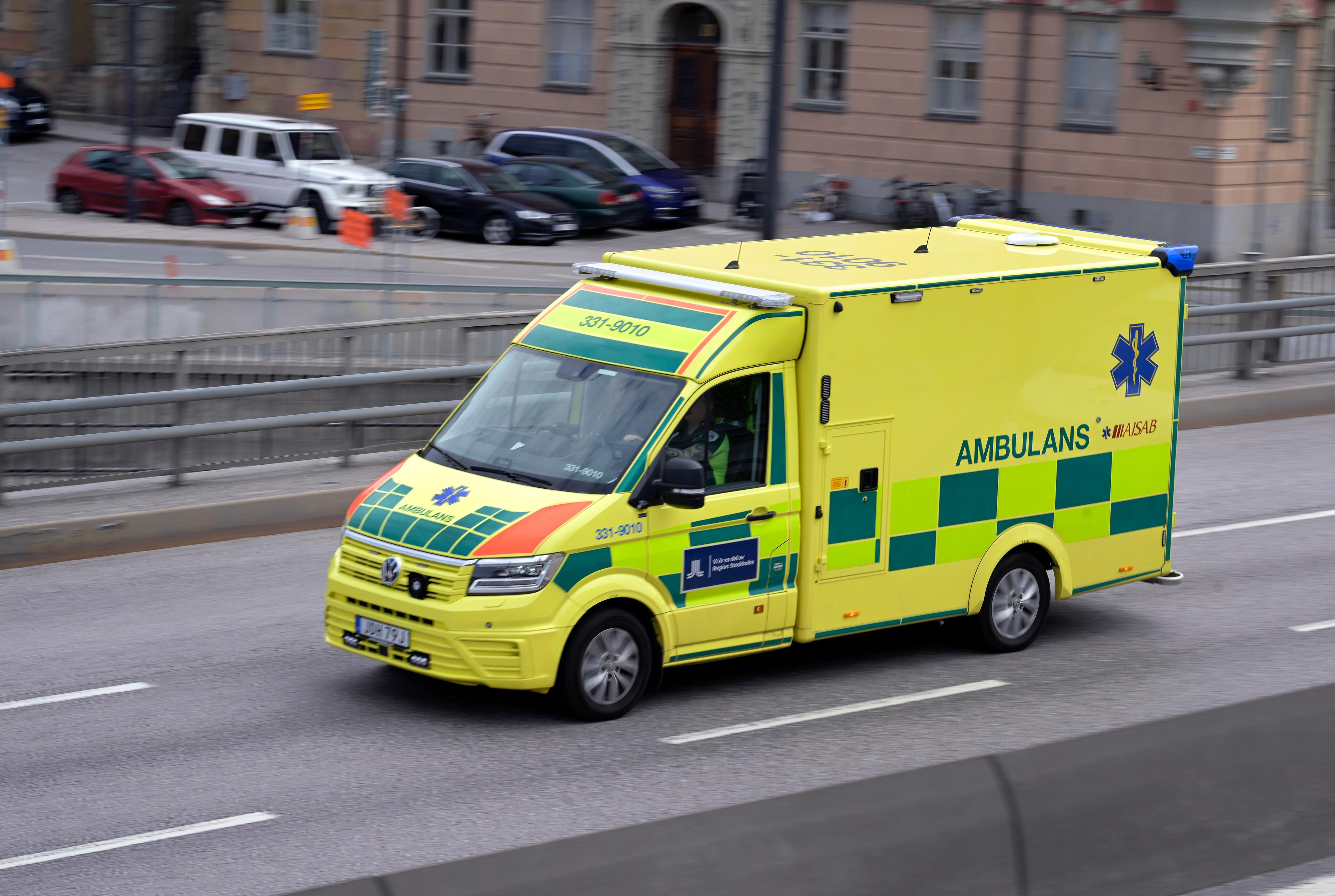 En man som åkte elsparkcykel och krockade med en bil i Uddevalla har avlidit av sina skador. Arkivbild. Foto: Janerik Henriksson/TT