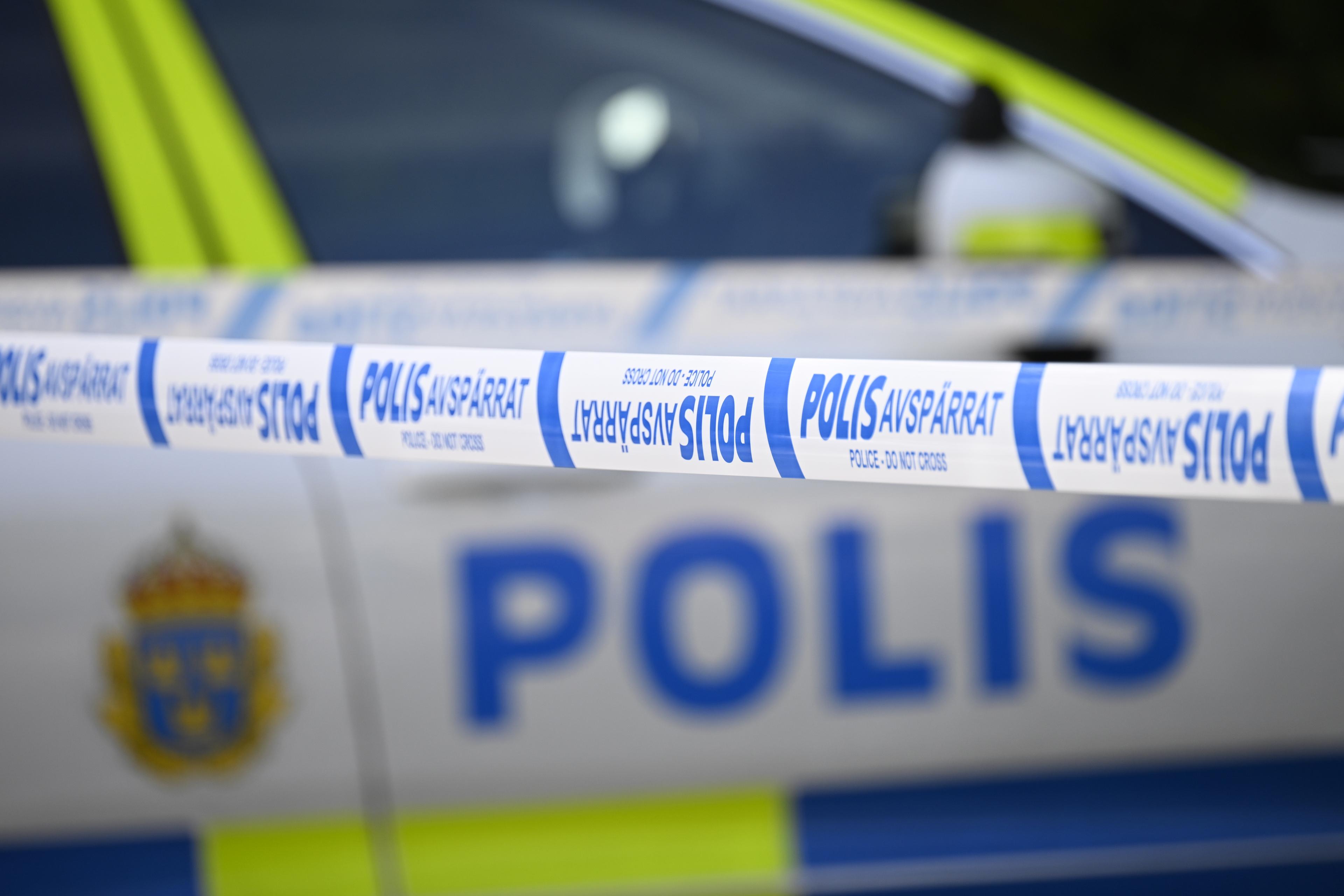 Under en insats i Malmö kontrollerade polisen en pojke under 15 år som hade ett automatvapen. Arkivbild. Foto: Johan Nilsson/TT