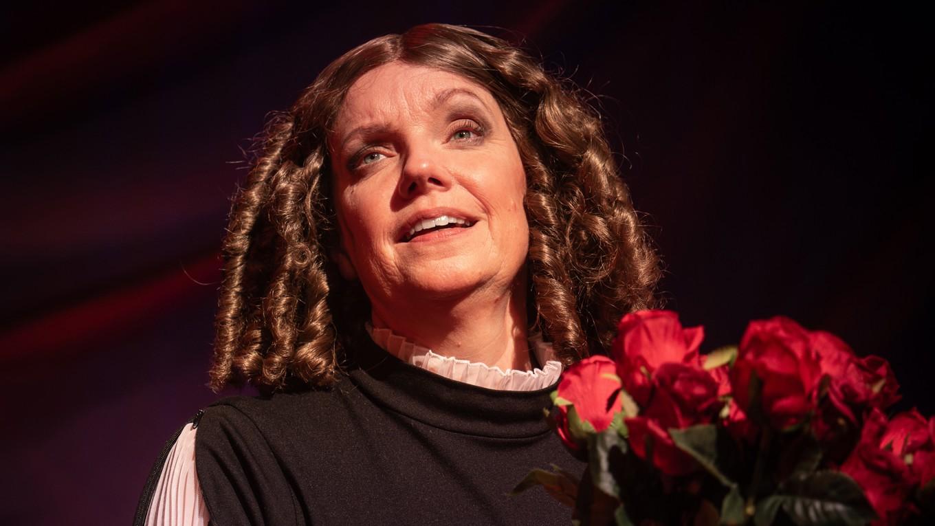 Norrbottensteatern har gjort en scenisk berättelse av sångerskan Jenny Linds fascinerande konstnärsliv.  Foto: Magnus Stenberg