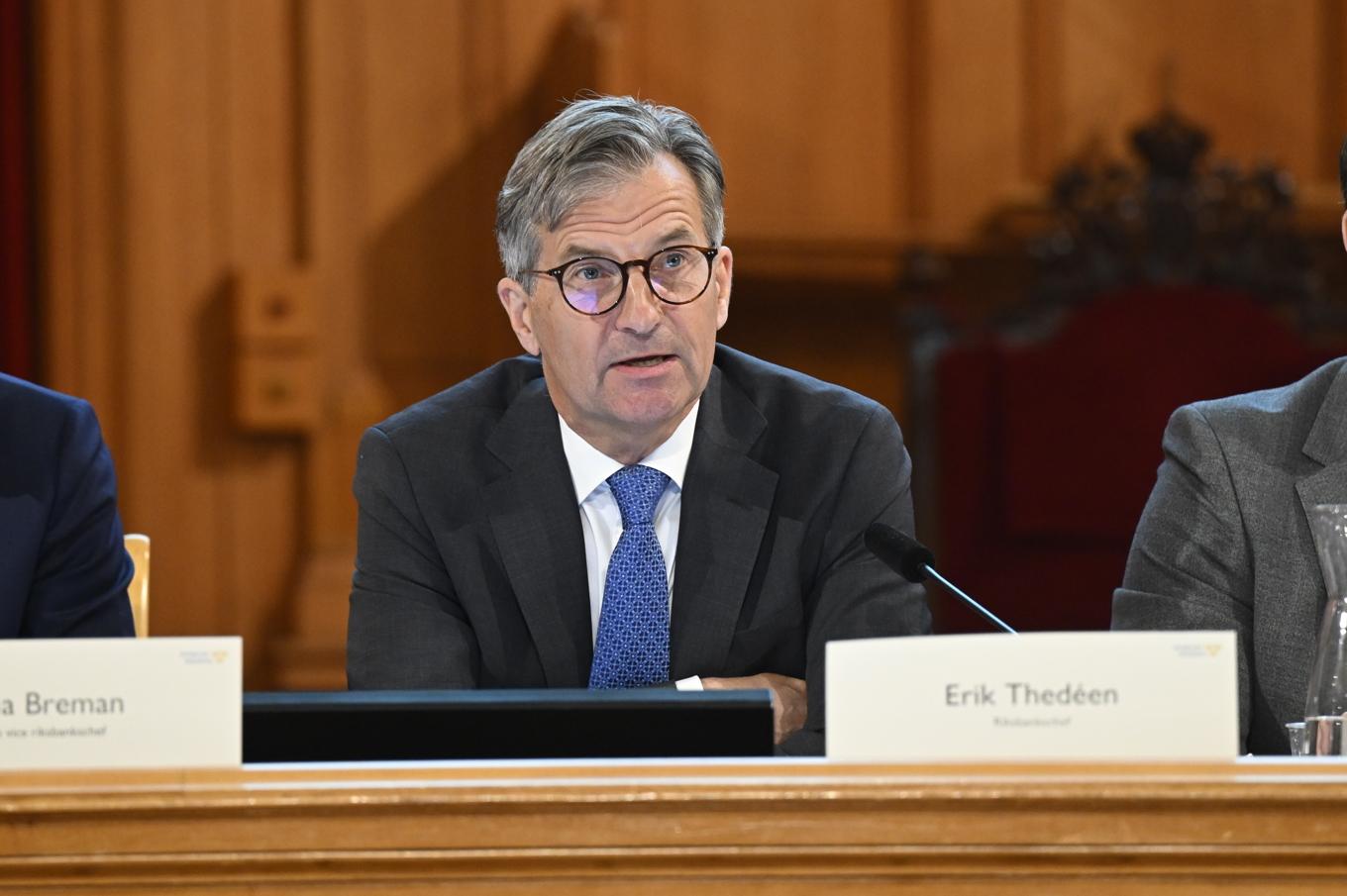 Riksbankschef Erik Thedéen, fotograferad vid finansutskottets öppna utfrågning med Riksbankens direktion. Foto: Fredrik Sandberg/TT