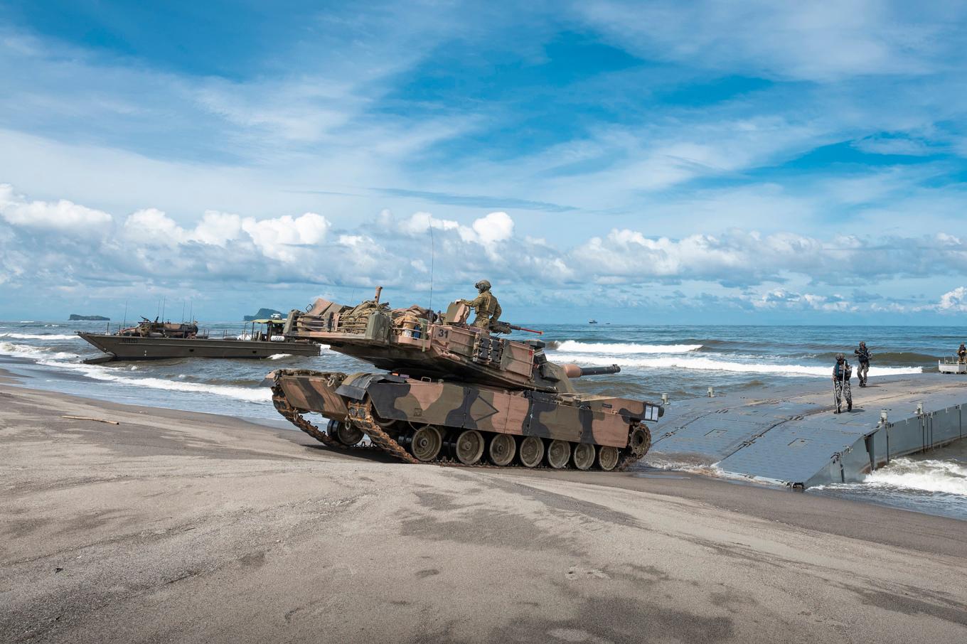 Australien skickar 49 stridsvagnar av typen M1A1. Arkivbild. Foto: Riley Blennerhassett/Australiens försvarsdepartement via AP/TT