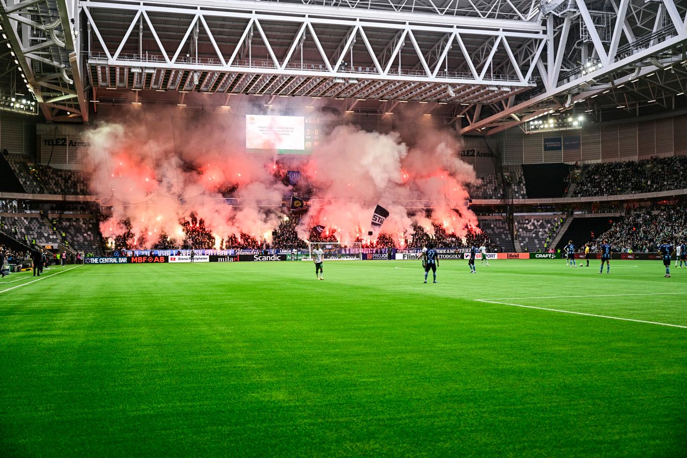 Derbyt mellan Hammarby och Djurgården spelades inte klart på söndagen. Foto: Magnus Lejhall/TT