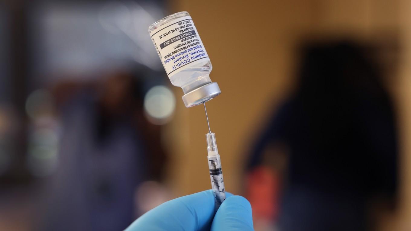 En kanadensisk man beviljades medicinskt assisterad dödshjälp efter att ha upplevt sig lida av post-vaccinsyndrom efter covid-19-vaccination. Foto: Scott Olson/Getty Images