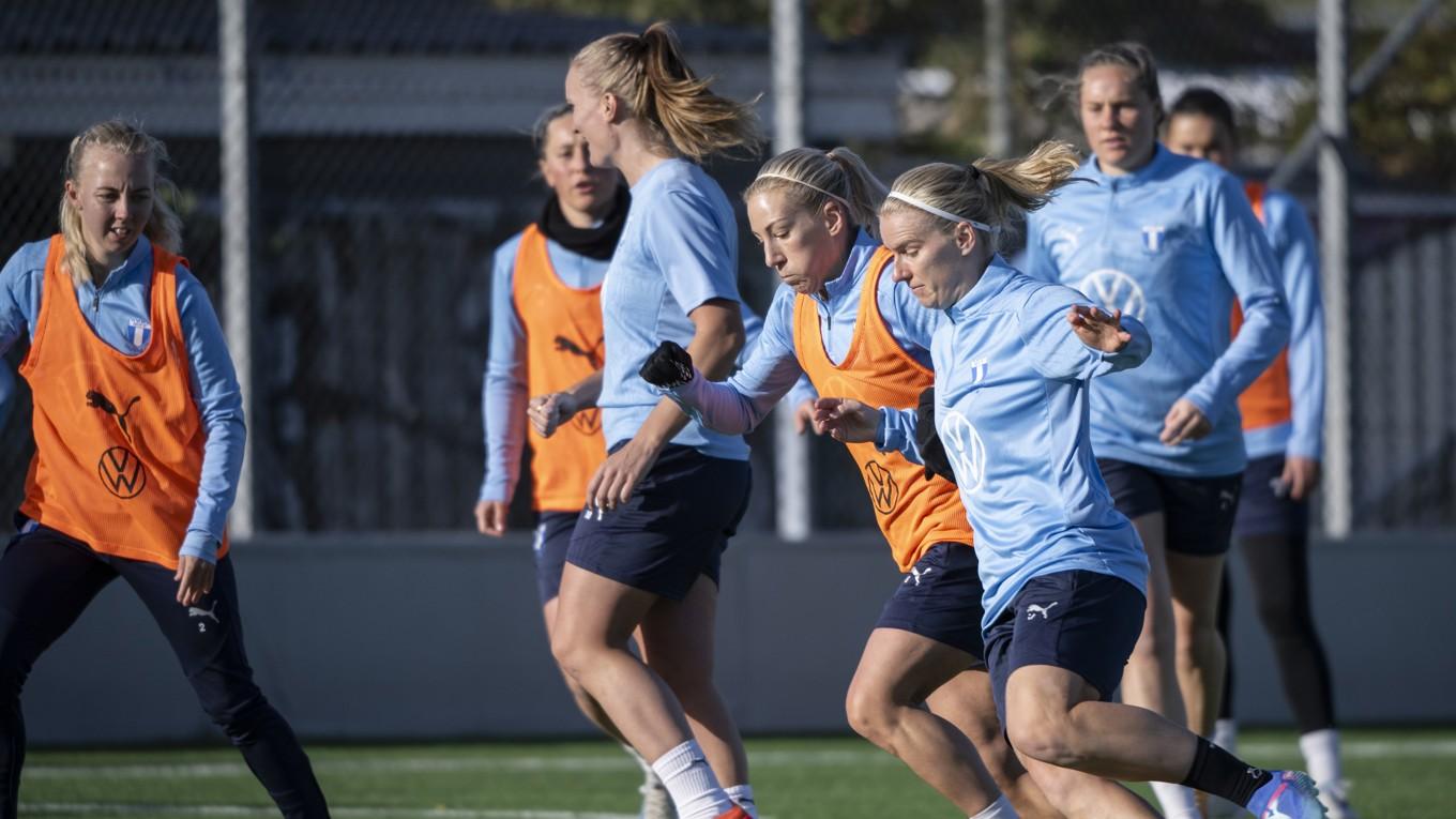 Värvande av spelare men också seriös träning är de bärande inslagen bakom Malmö FF:s och Mia Perssons snabba väg uppåt på damsidan. Foto: Johan Nilsson/TT