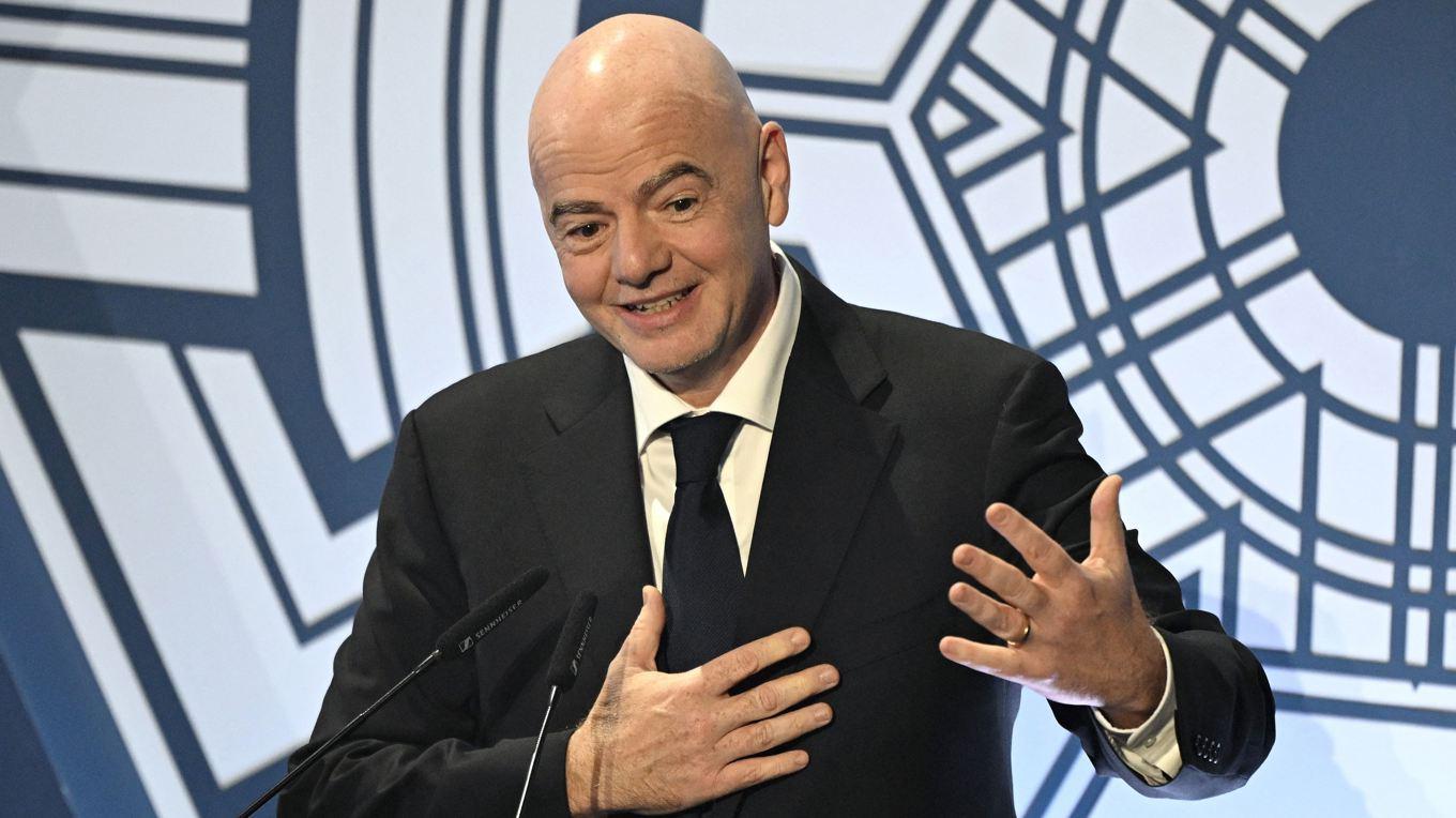 Fifas president Gianni Infantino har en hektisk vecka framför sig. På onsdag bestäms var nästa två VM kommer att hållas och på fredag lottas VM-kvalet. Foto: Jung Yeon-Je/Getty Images