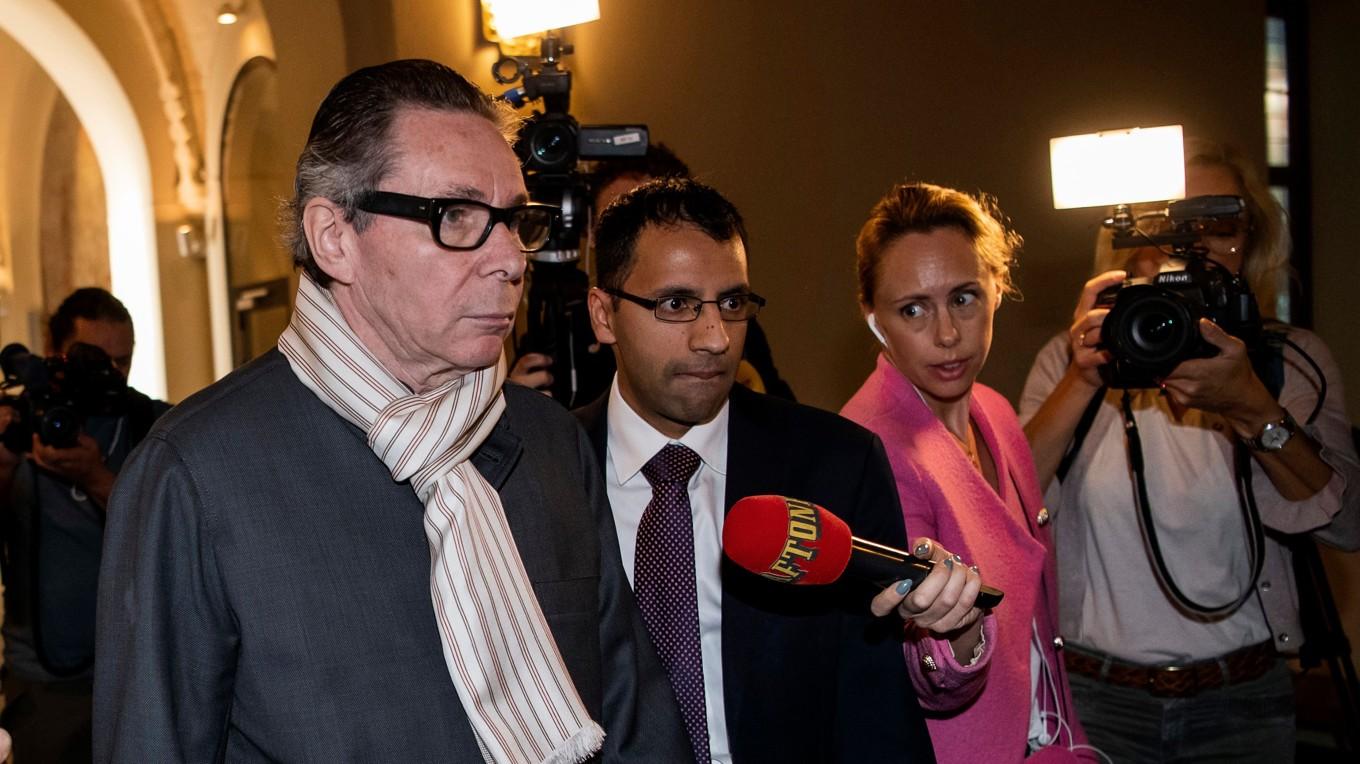 Jean-Claude Arnault i Stockholms tingsrätt den 19 september 2018, anklagad för våldtäkt. Han är omskriven i Maja Lundgrens roman ”Myggor och tigrar”. Foto: Jonathan  Näckstrand/AFP via Getty Images