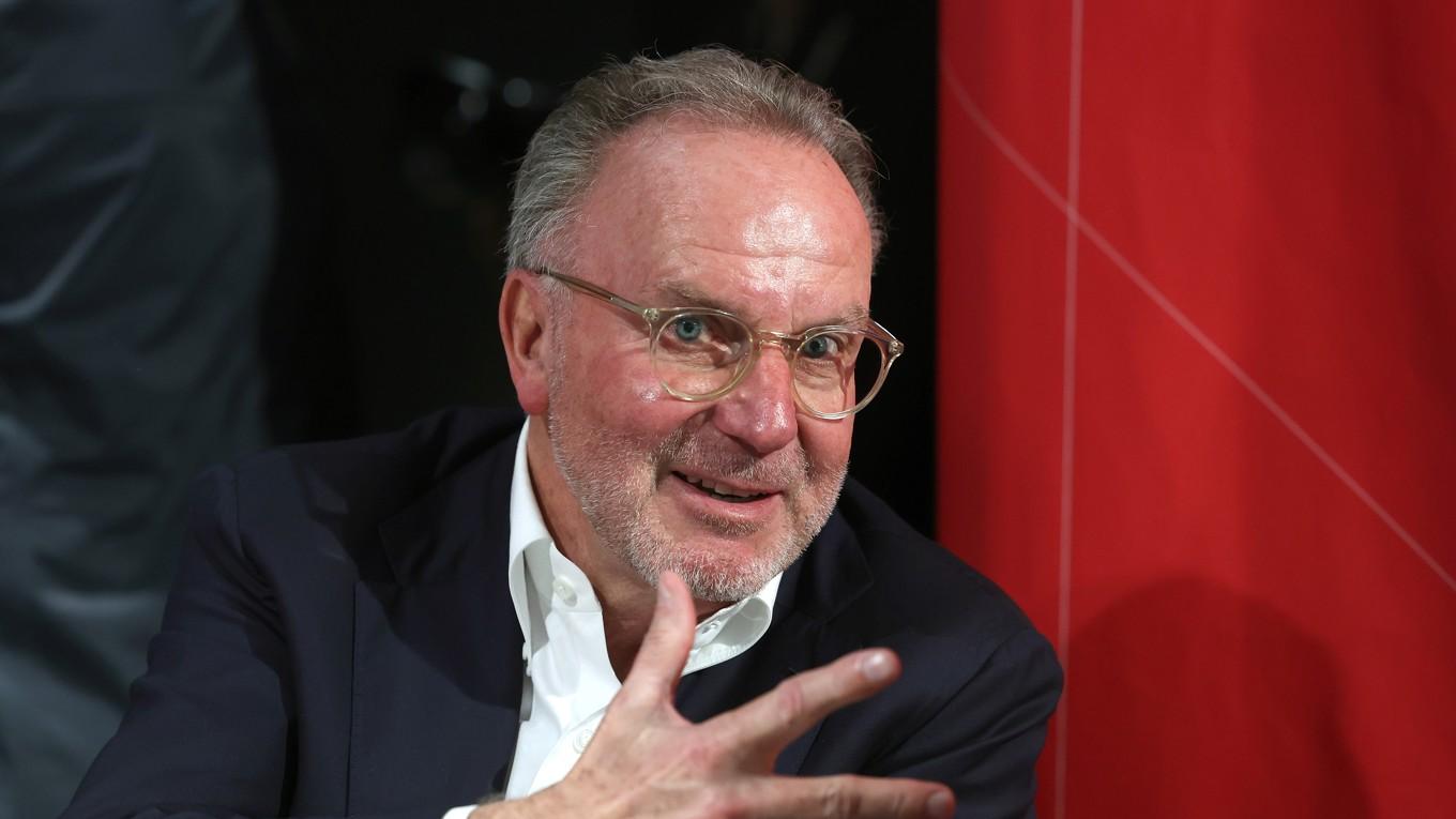 Karl-Heinz Rummenigge, Bayern München, säger ifrån vad gäller det utökade spelprogrammet och spelarnas klagomål. Foto: Alexander Hassenstein/Getty Images