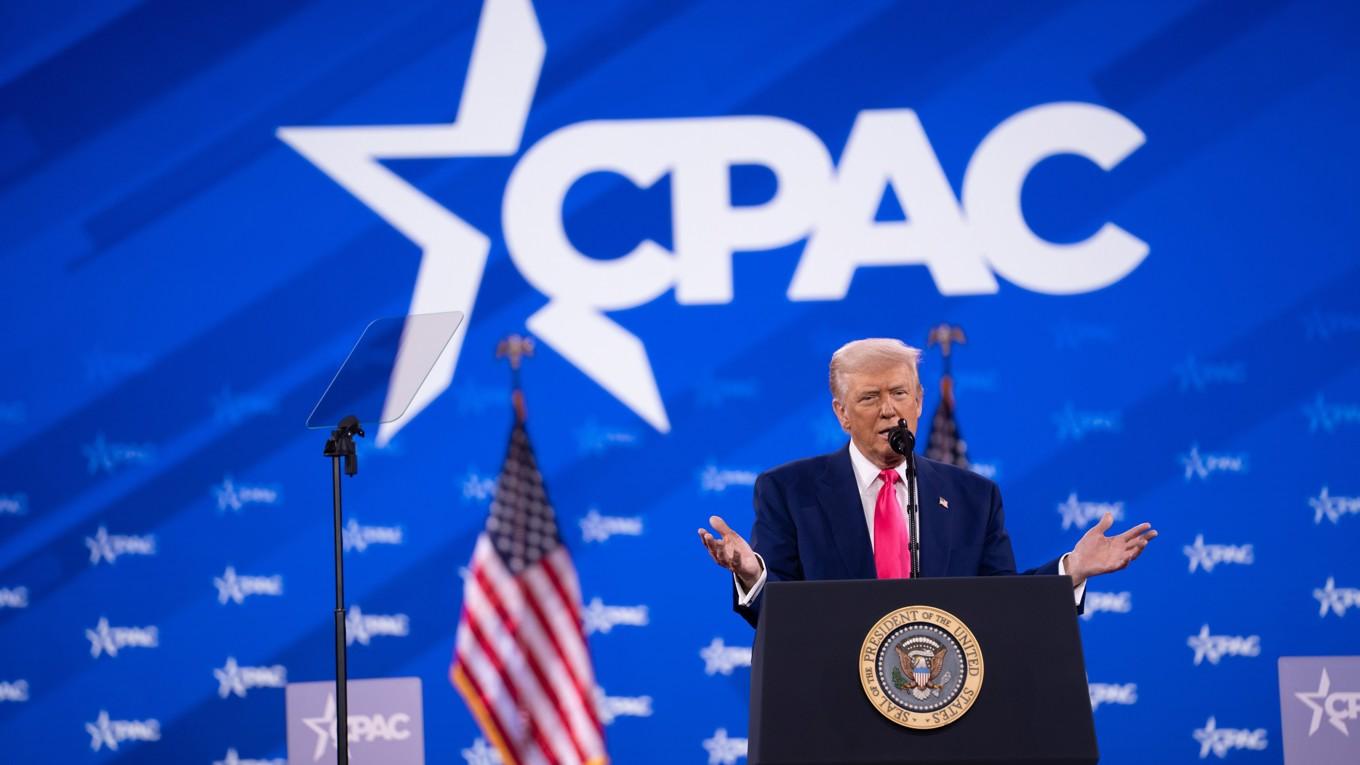 USA:s president Donald Trump talar på den årliga CPAC-konferensen i Oxon Hill i Washington DC den 22 februari. Foto: Madalina Vasiliu