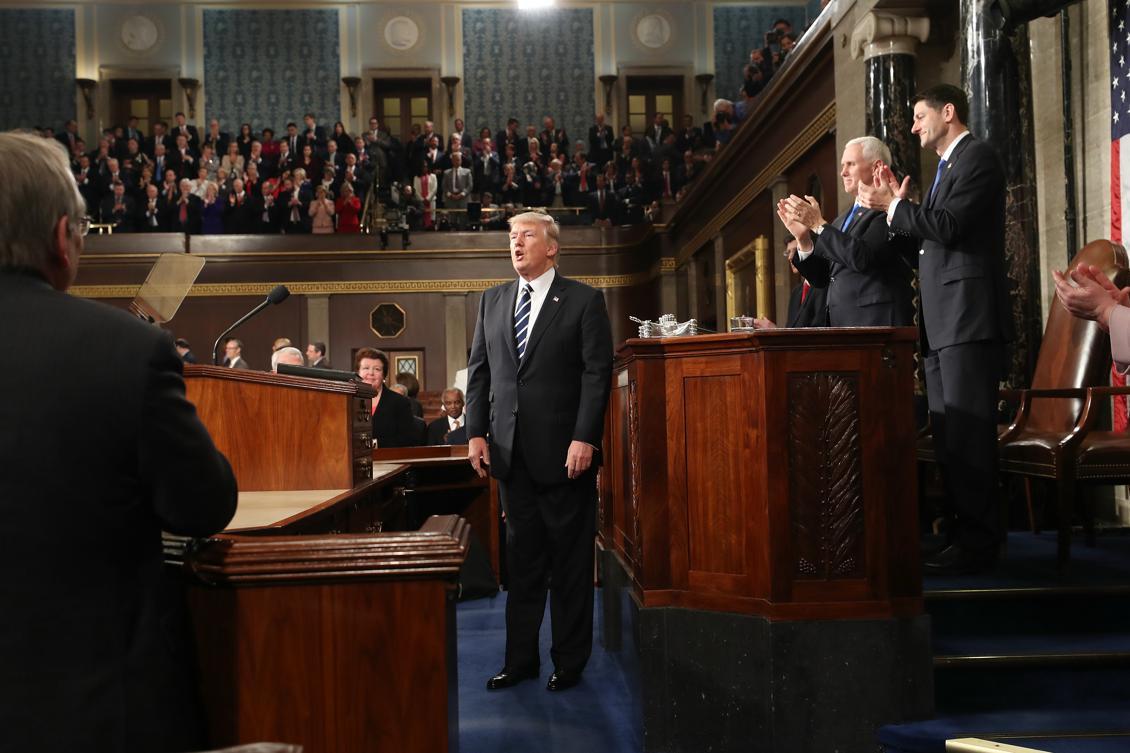





USA:s president Donald Trump efter sitt första tal inför kongressen. Foto: Jim Lo Scalzo - Pool/Getty Images                                                                                                                                                                                                                                                                        