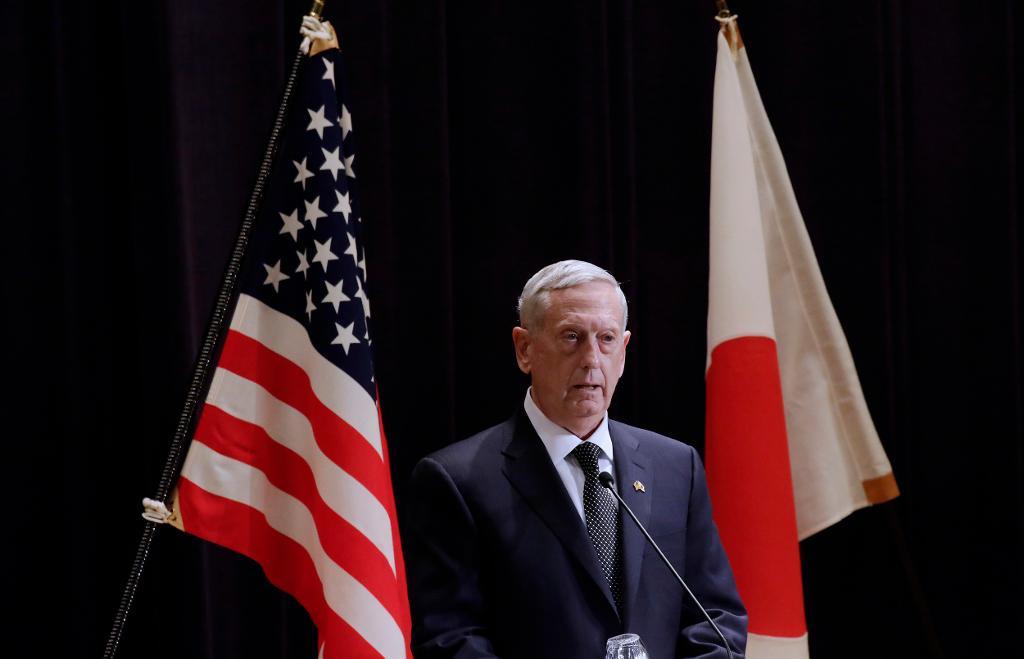 USA:s försvarsminister Jim Mattis säger att USA inte har råd att blunda för "destabiliserande aktiviteter" som Iran utför. (Foto: Eugene Hoshiko/AP/TT)