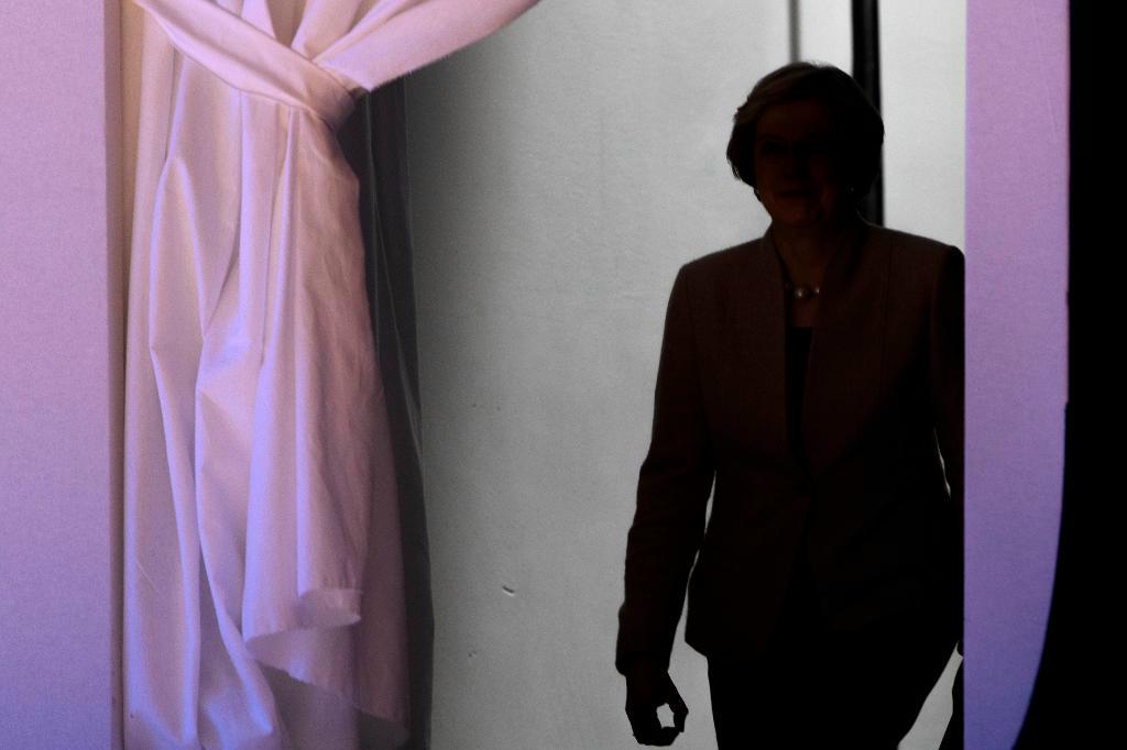 Aktivera eller inte - det är frågan. Foto: Laurent Gillieron/AP/TT