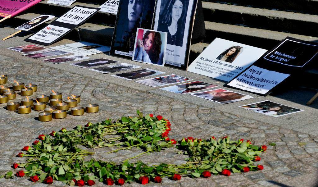 
Manifestation mot hedersvåld på Medborgarplatsen i Stockholm 2012. Foto: Pontus Lundahl/TT-arkivbild                                            