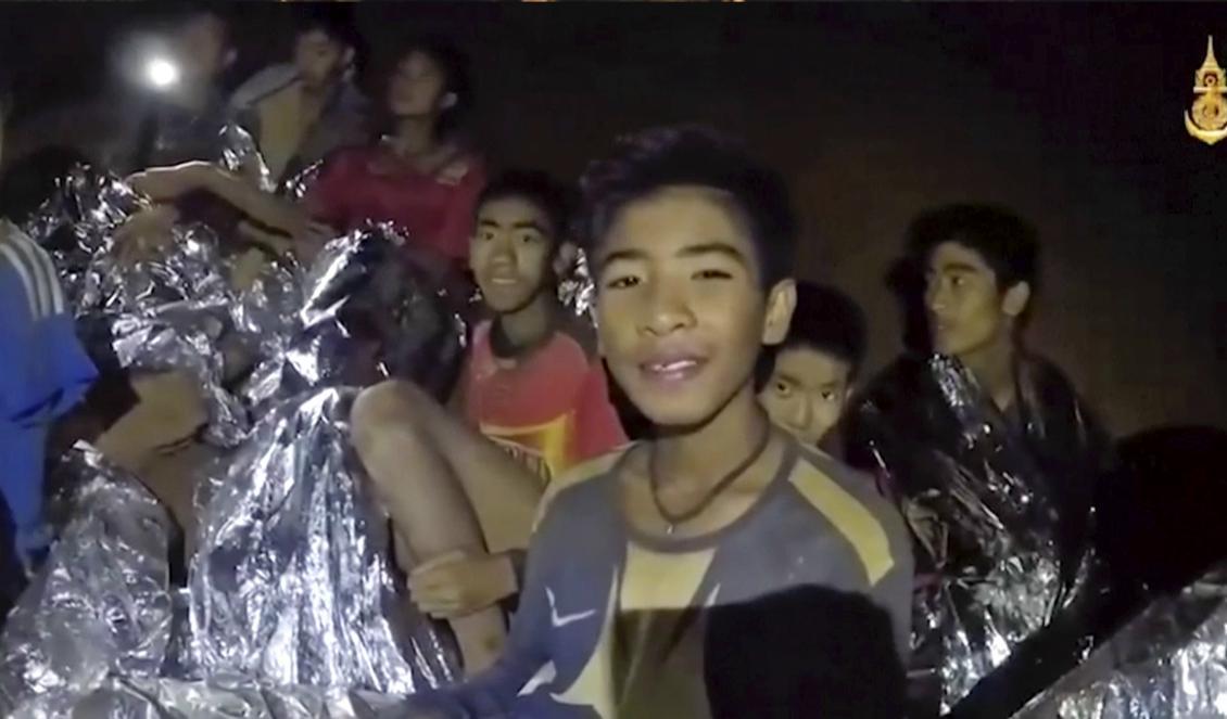 




Mario Sepúlveda vill hjälpa de thailändska pojkar som sitter fast i en grotta. Foto: AP/TT-arkivbild                                                                                                                                                                                                                            
