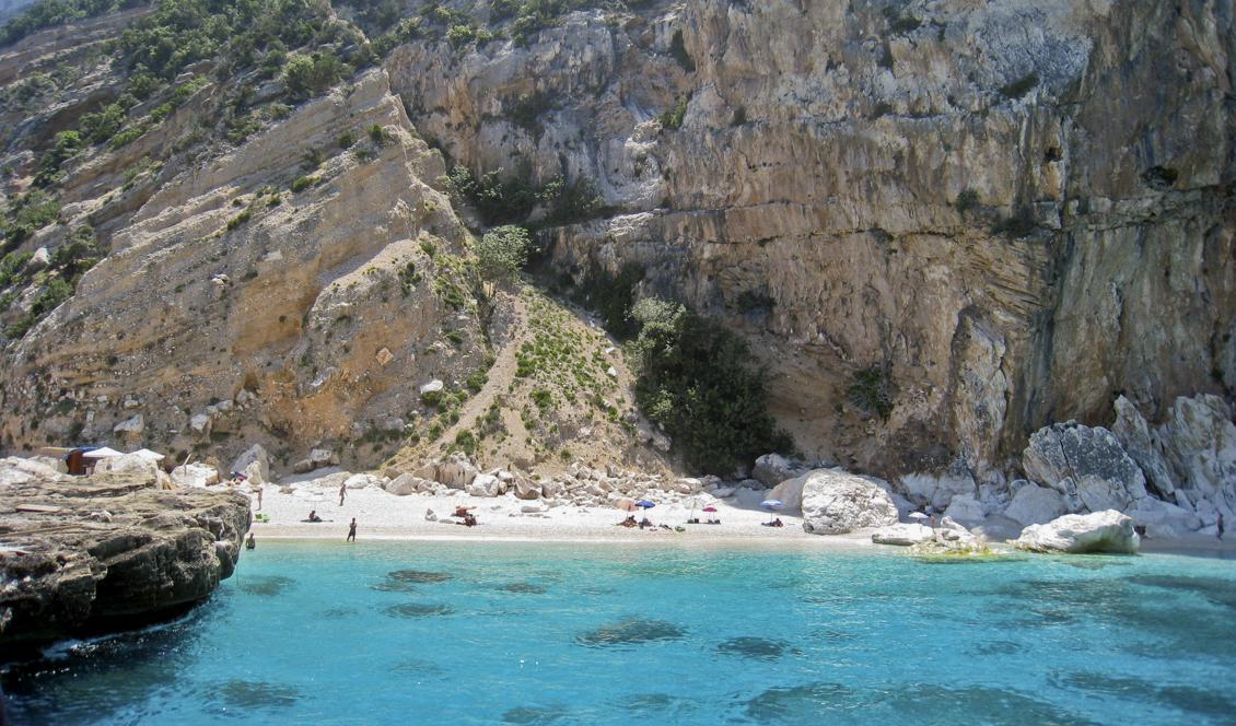 Cala Mariolu, en av Sardiniens vita sandstränder. Foto: Annika Goldhammer/TT-arkivbild