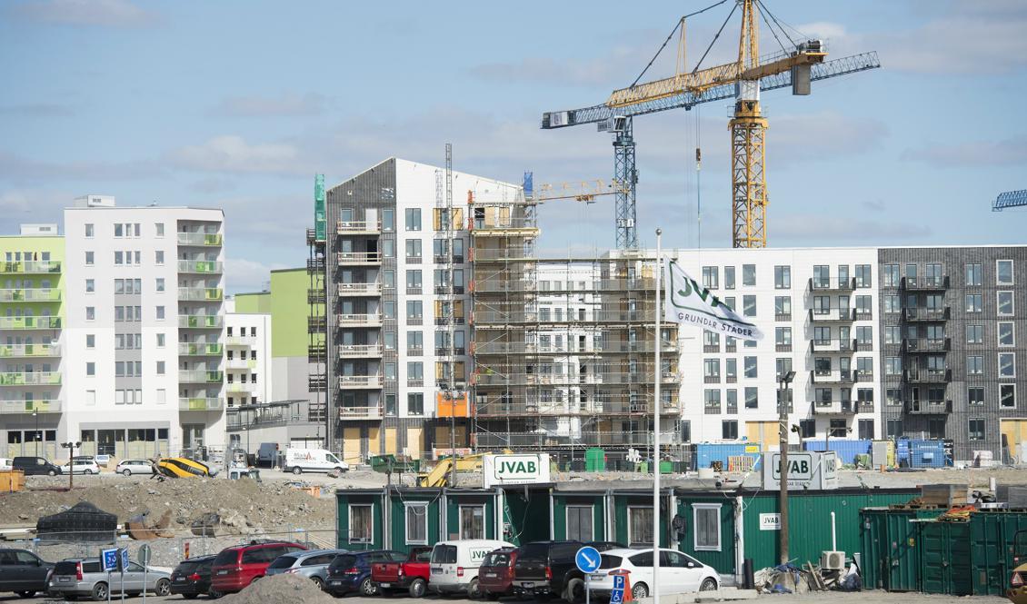 Barkarbystaden i Jakobsberg, där runt 280 bostadsrätter ska bli hyresrätter. Foto: Fredrik Sandberg/TT-arkivbild