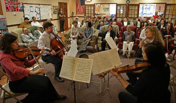 Kvinnosjukhuset vid Sarah Care Adult Day Health Services. Foto: David L Ryan/The Boston Globe via Getty Images