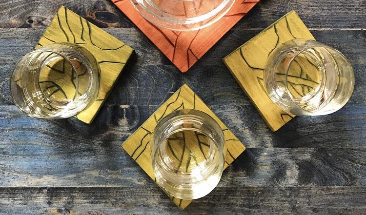 Glasunderläggen ovanifrån. Foto: Ida Fältander