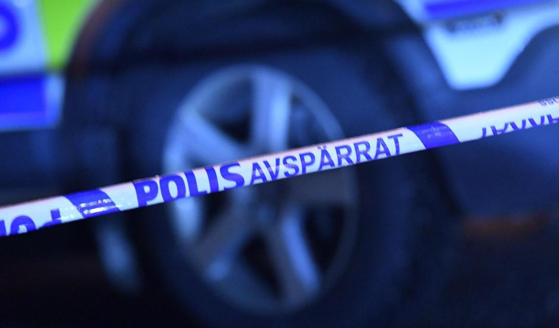 Polisen har hittat skottskador på fastigheten. Foto: Fredrik Sandberg/TT-arkivbild