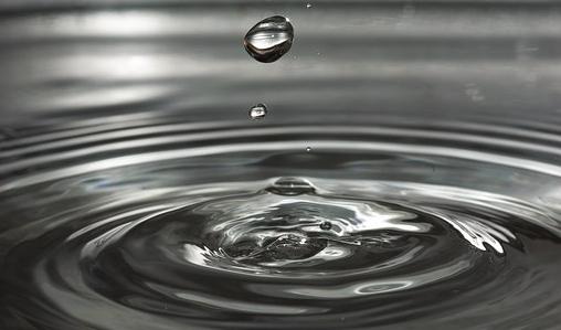 "Droppen som urholkar stenen" och andra ordspråk.