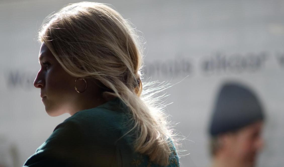 När man klagar på andra kan det i grunden bero på en dålig självkänsla, och att man vill framhålla sig själv som lite bättre i jämförelse. Foto: Christian Fregnan