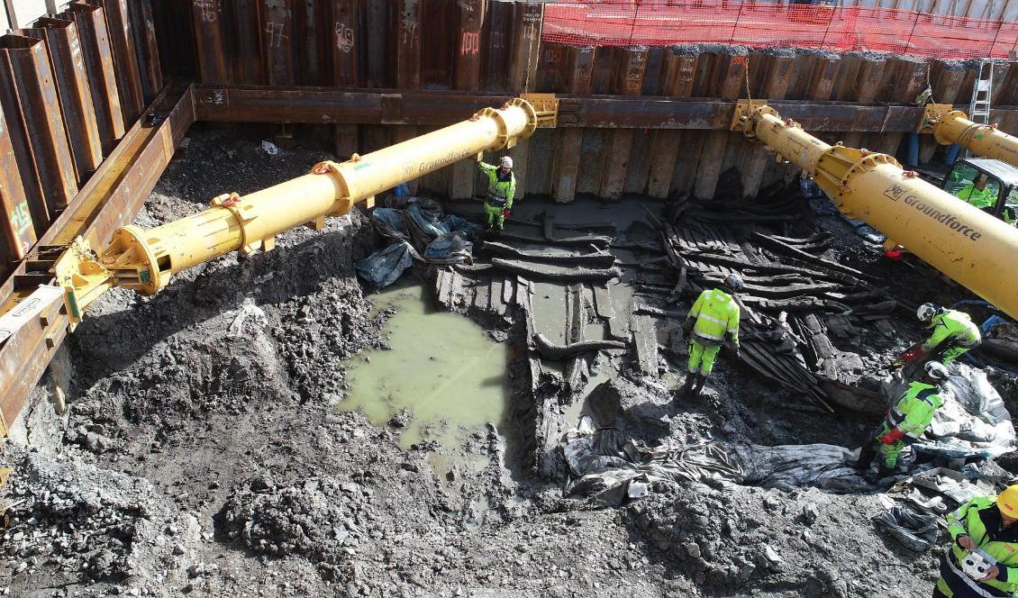 I Masthamnen i Göteborg har tre båtvrak som troligen är från 1600-talet hittats. Foto: Arkeologerna Statens historiska museer/pressbild