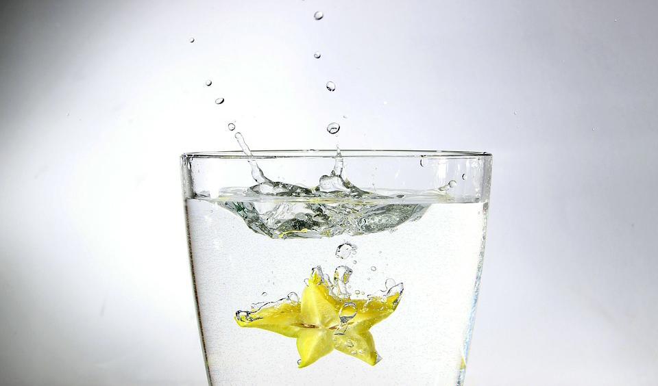 Vatten är livsnödvändigt för oss, men det finns tillfällen då vi helst ska undvika att dricka det.