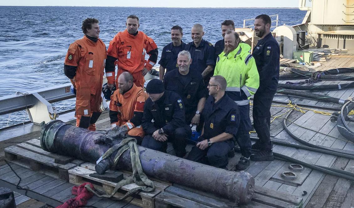En bärgad kanon från regalskeppet Kronan, som sjönk i ett sjöslag utanför Ölands kust den 1 juni 1676. Kanonen väger cirka 1,3 ton. Foto: Lars Einarsson/Kalmar läns museum