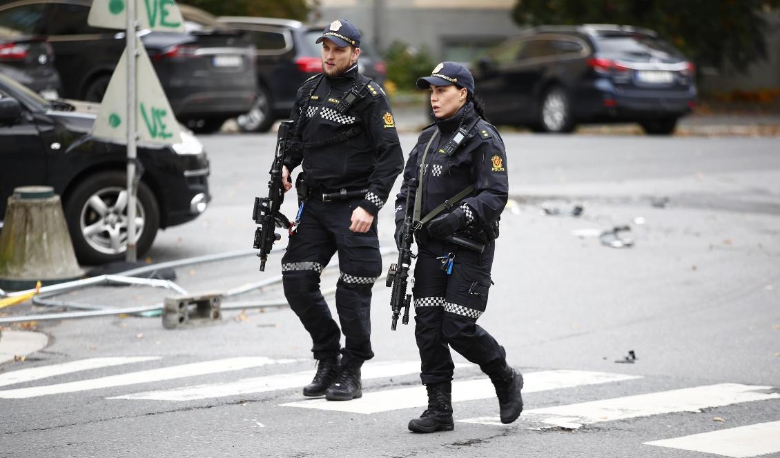 En beväpnad man har stulit en ambulans i Oslo. Foto: Terje Pedersen