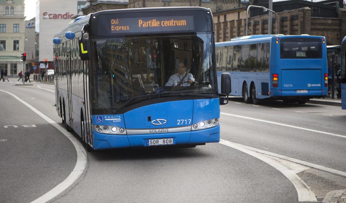 Konkurrensverket anser att länstrafikbolaget Västtrafik har gjort en otillåten direktupphandling och vill att förvaltningsrätten i Jönköping utdömer en miljon kronor i upphandlingsskadeavgift. Foto: Fredrik Sandberg/TT-arkivbild