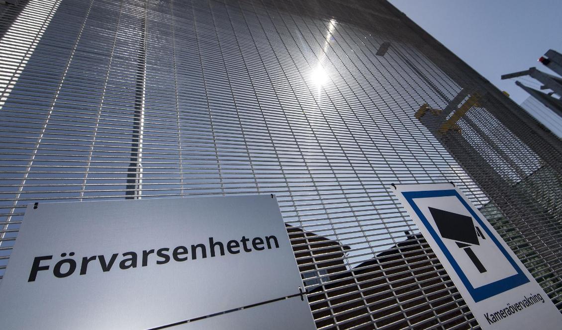 En imam som sitter inlåst på Migrationsverkets förvar åtalas nu för olaga tvång mot en journalist. Foto: Johan Nilsson/TT-arkivbild