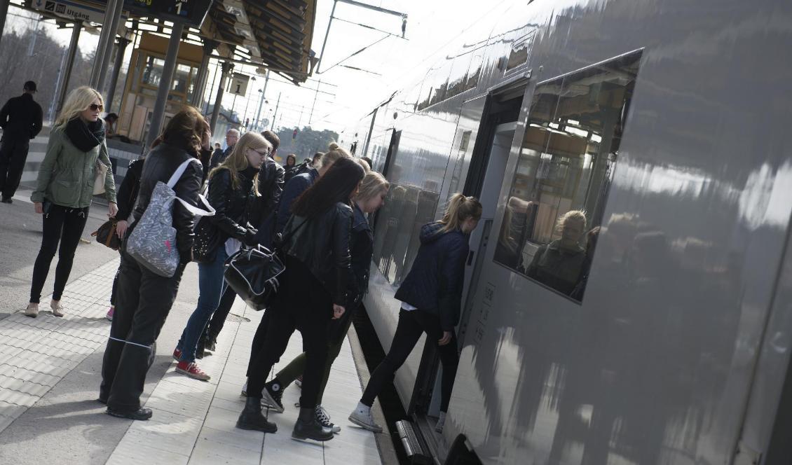 Nu går tågtrafiken normalt. Foto: Fredrik Sandberg/TT-arkivbild