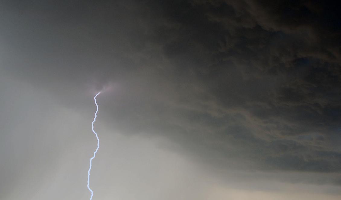 SMHI varnar för kraftig åska i Västra Götaland. Foto: Johan Nilsson/TT-arkivbild
