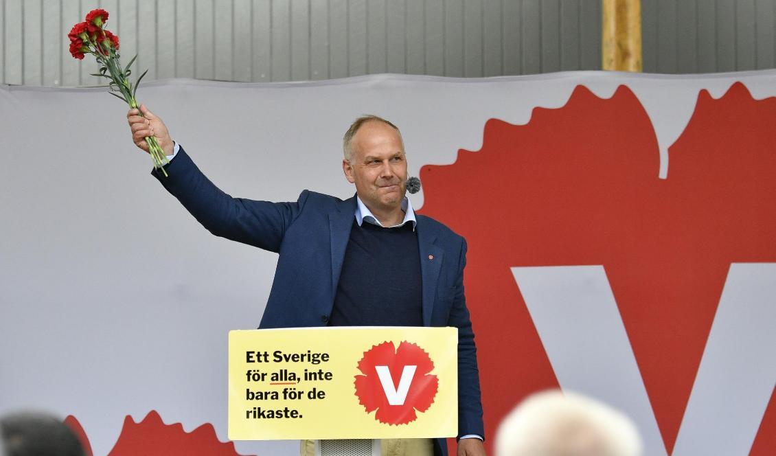 Vänsterpartiets ledare Jonas Sjöstedt (V) tog upp frågan om hedersförtryck i Almedalen men i förslaget till nytt partiprogram nämns det inte. Foto: Vilhelm Stokstad/TT-arkivbild