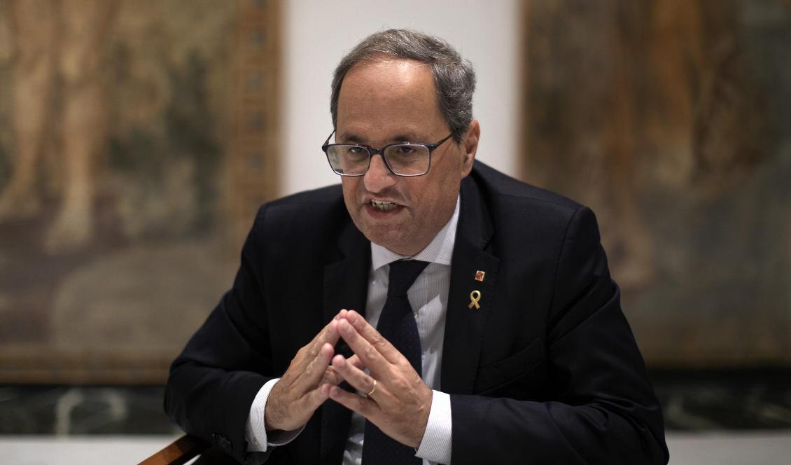 Kataloniens regionpresident Quim Torra är satt under press från domstolar och andra instanser. Foto: Emilio Morenatti/AP/TT-arkivbild
