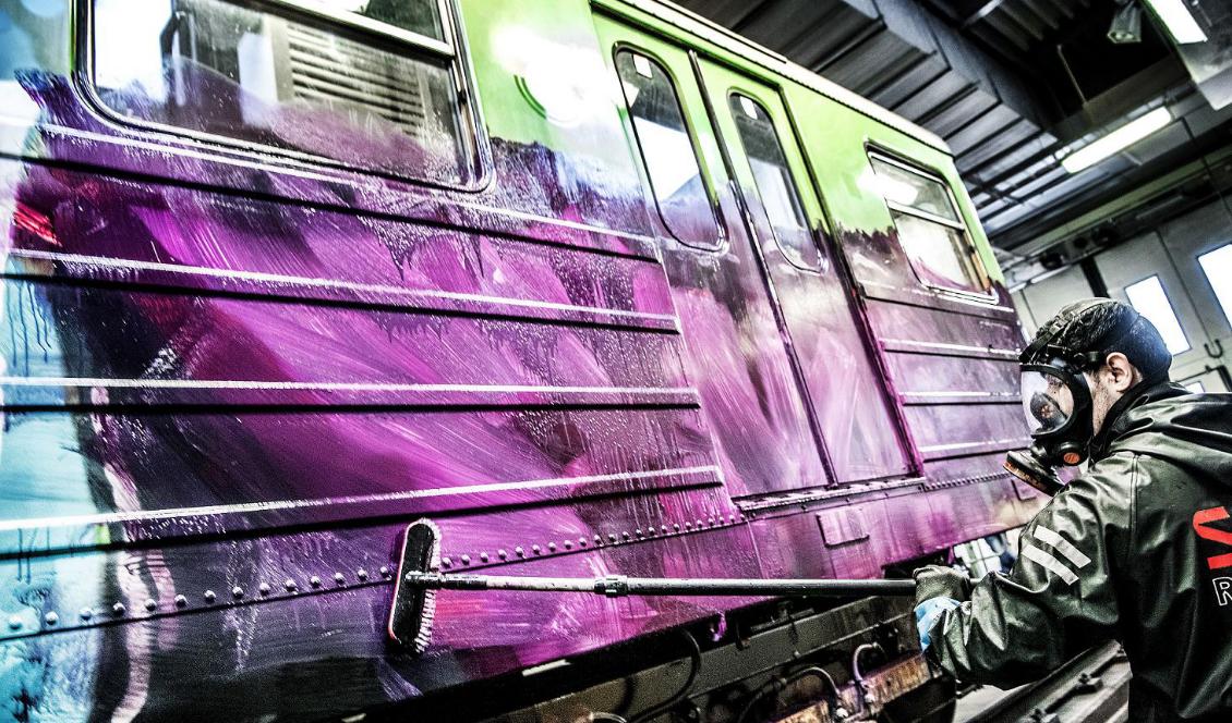 Två män misstänks ha klottrat på tåg för miljonbelopp. Foto: Tomas Oneborg/SvD/TT-arkivbild