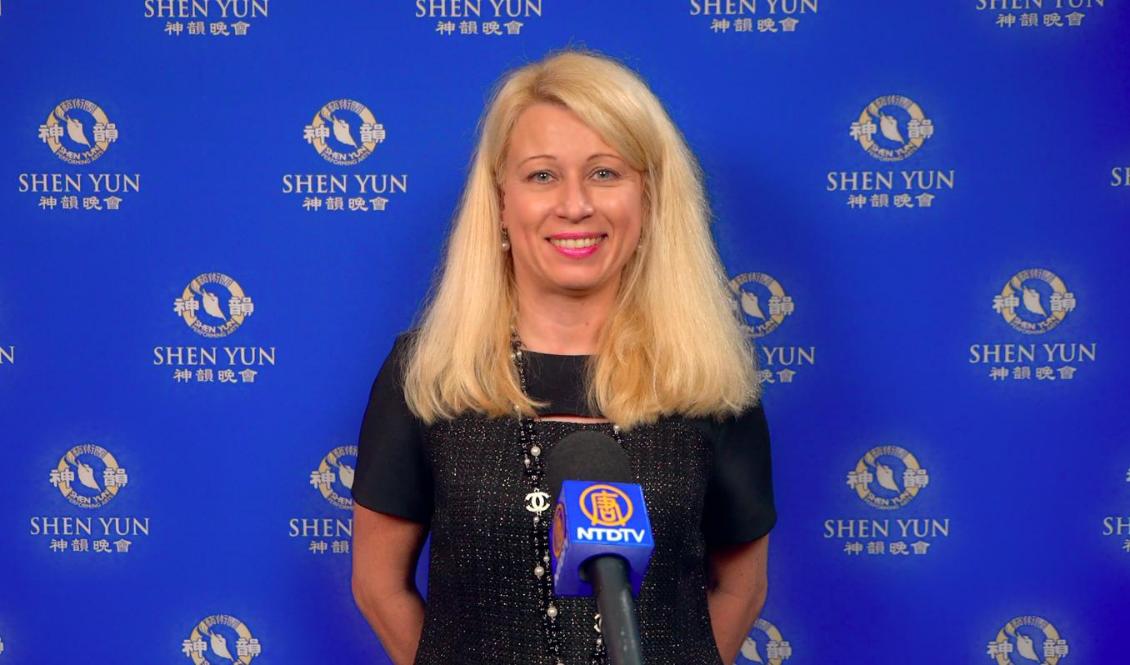 Maria Eklund, som dirigerar orkestrar världen över, upplevde Shen Yun och deras orkester i Stockholm den 6 januari 2020. Foto: NTD
