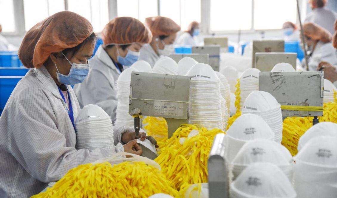 











Arbetare tillverkar skyddsmasker på en fabrik i Handan, Kina, den 28 februari, 2020. Foto: AFP via Getty Images                                                                                                                                                                                                                                                                                                                                                                                                                                                                                                                                                                                                