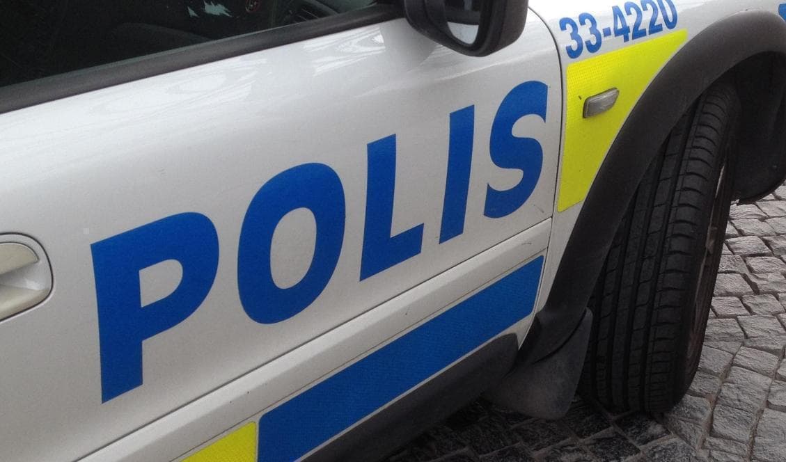 16 bilar förstördes i en brand i Östberg söder om Stockholm. Foto: Epoch Times-arkivbild