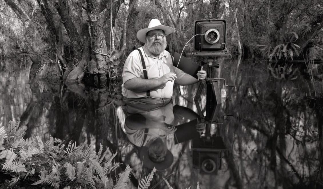 Clyde Butcher fotograferar i nationalparken Everglades. Foto: Med tillstånd av Clyde Butcher