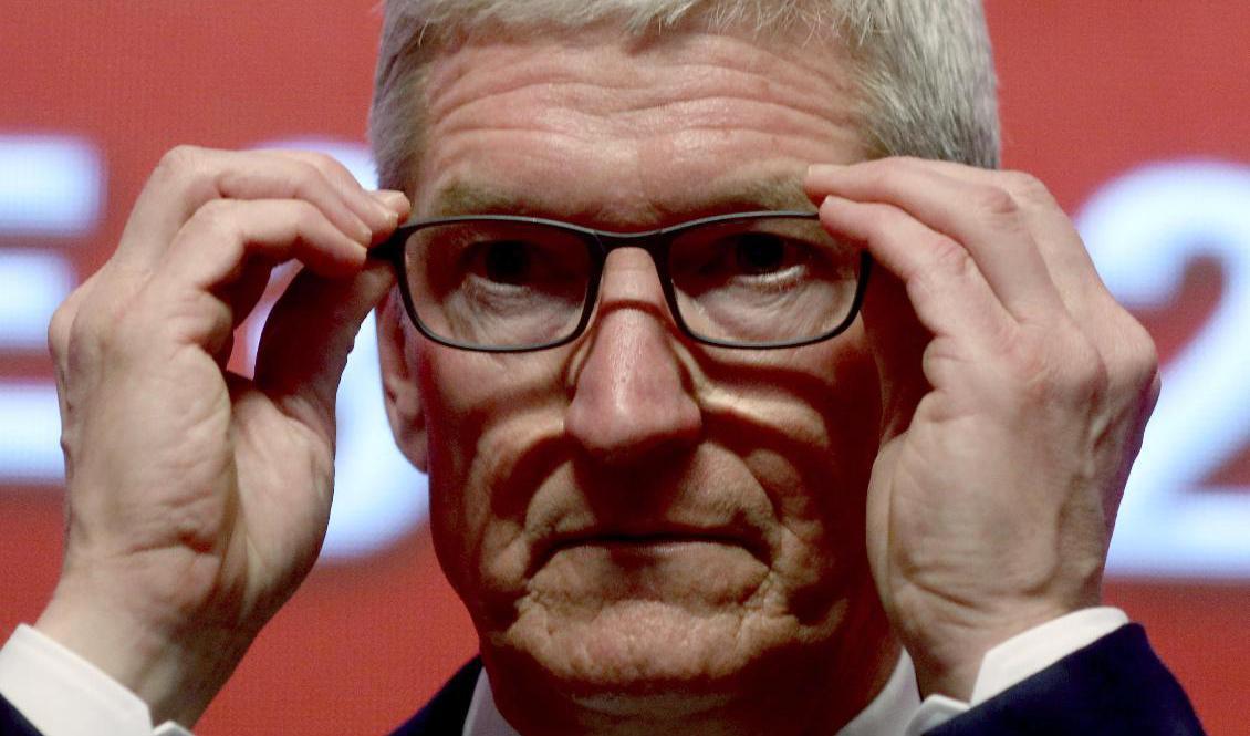 Apples vd Tim Cook får nu två EU-utredningar på halsen. Foto: Ng Han Guan/AP/TT-arkivbild