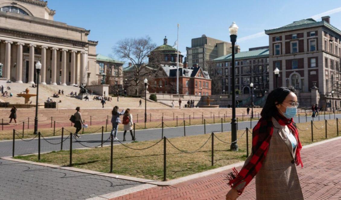 Det kinesiska kommunistpartiets talangrekryteringsprogram utgör en central del av regimens ansträngningar att öka sin egen kraft genom att utnyttja utländsk teknologi och expertis, enligt en ny rapport. Colombia University i New York, USA, den 9 mars 2020. Foto: Jeenah Moon/Getty Images