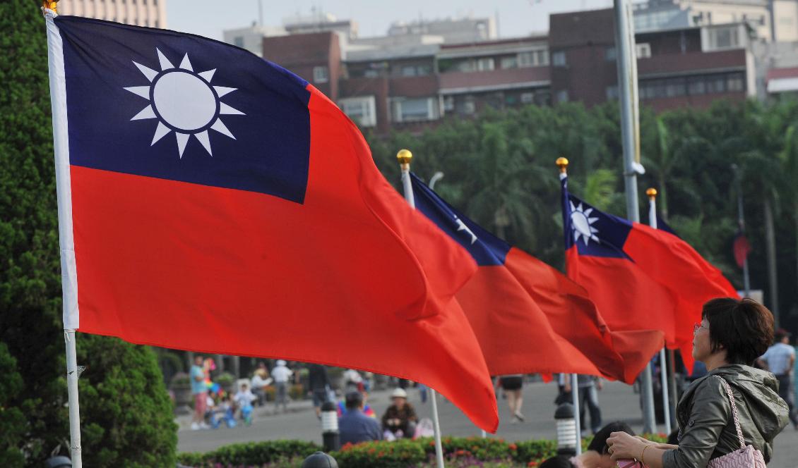 Taiwan erbjuder både demokrati och ekonomiska möjligheter. Philip Anstrén anser att Sverige och EU borde stödja önationen bättre mot dess hotande granne Kina. Foto: Mandy Cheng/AFP/Getty Images