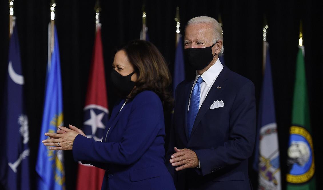 





Joe Biden och Kamala Harris vid en presskonferens i Wilmington, Delaware, den 12 augusti 2020. Foto: Olivier Douliery/AFP via Getty Images                                                                                                                                                                                                                                                                        