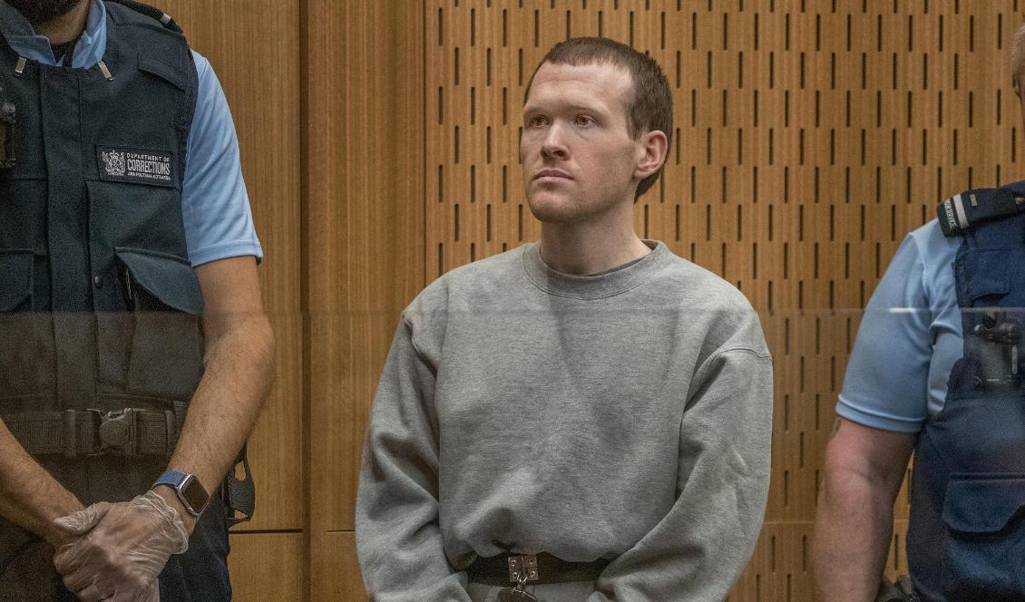Moskémördaren Brenton Tarrant under en rättegångsförhandling den 24 augusti i Christchurch i Nya Zeeland. Foto: John Kirk-Anderson – Pool/Getty Images