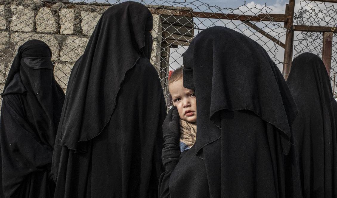 
Många kvinnor som hållits i al-Hol-lägret i nordöstra Syrien har frigetts. Arkivbild. Foto: Alessio Mamo/AP/TT                                            