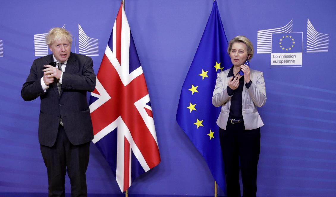 
EU-kommissionens ordförande Ursula von der Leyen och den brittiska premiärministern Boris Johnson. Arkivbild. Foto:  Olivier Hoslet/AP/TT                                            