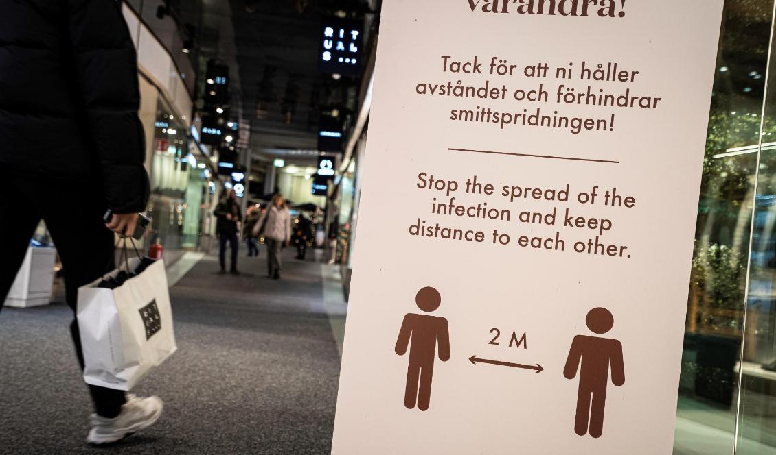 Den nya, tillfälliga lagen gör det möjligt att införa åtgärder mot trängsel i kommersiella lokaler, som köpcentra och på gym. Foto: Sofia Drevemo