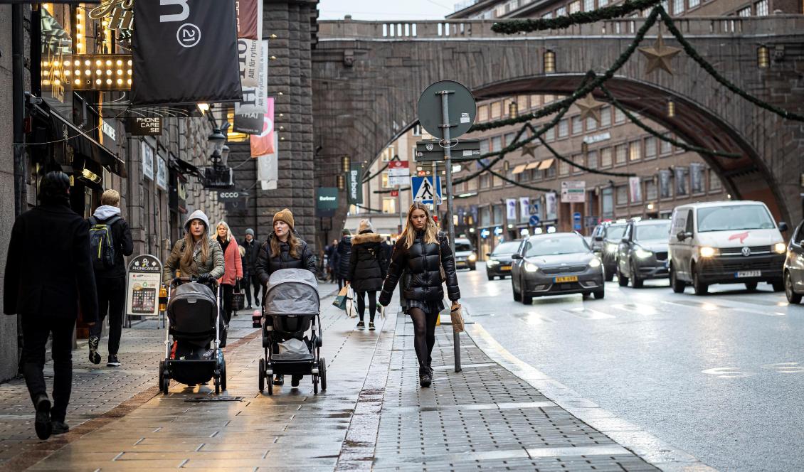 Politikerna bör se till att människor får bättre förutsättningar för en hälsosammare livsföring för att minska den generella sjukdomsbörda vi har, anser Pehr-Johan Fager. Foto: Sofia Drevemo