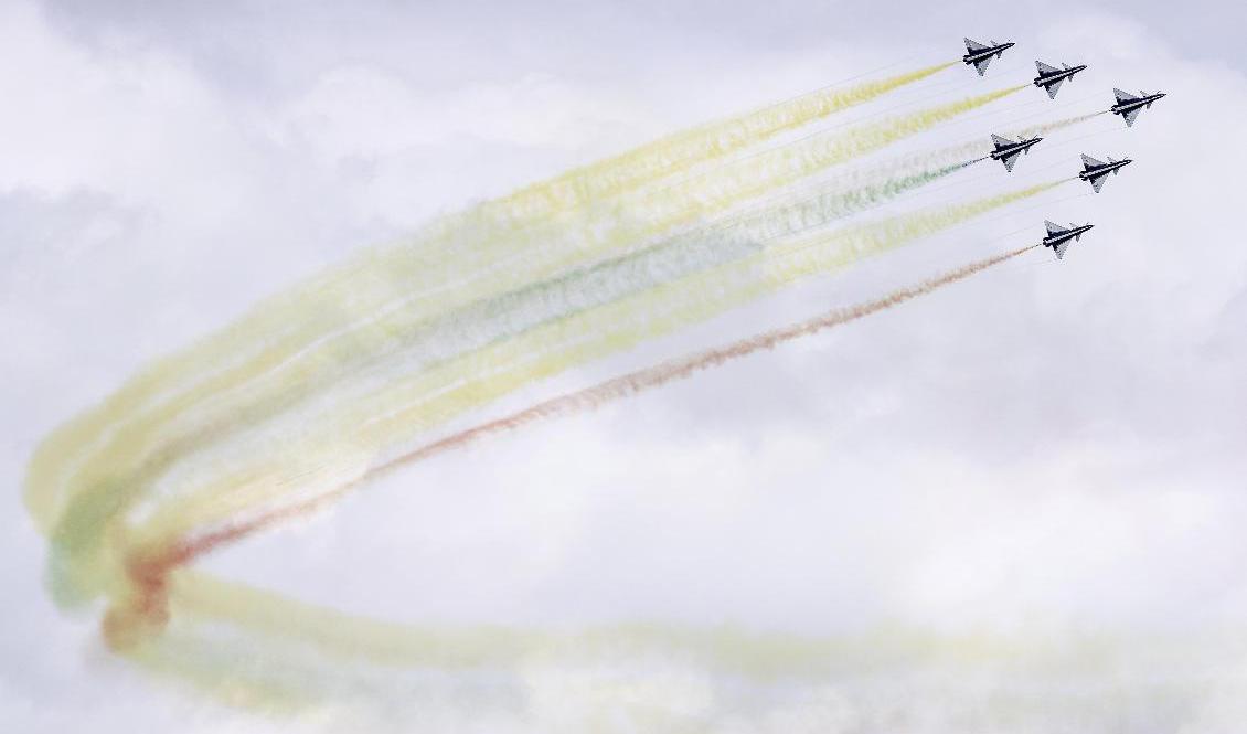 Kinesiskt stridsflyg vid en uppvisning. Arkivbild. Foto: Danial Hakim/AP/TT