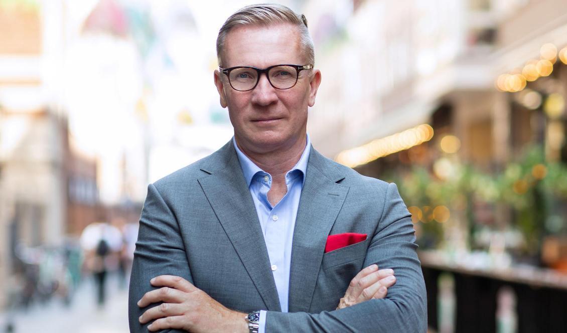 


Enligt Mats Hedenström, näringspolitisk chef på Svensk Handel, håller modebranschen på att återhämta sig från förra årets bottennivåer. Foto: Svensk Handel                                                                                                                                    